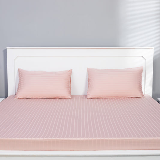 Fitted Bedsheet (Pink sharp lining)