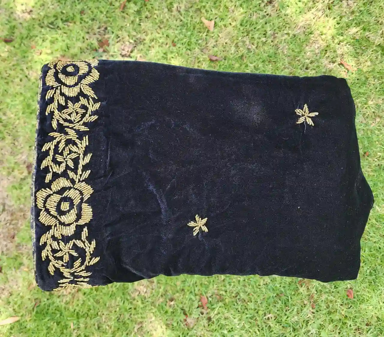 Black velvet shawl