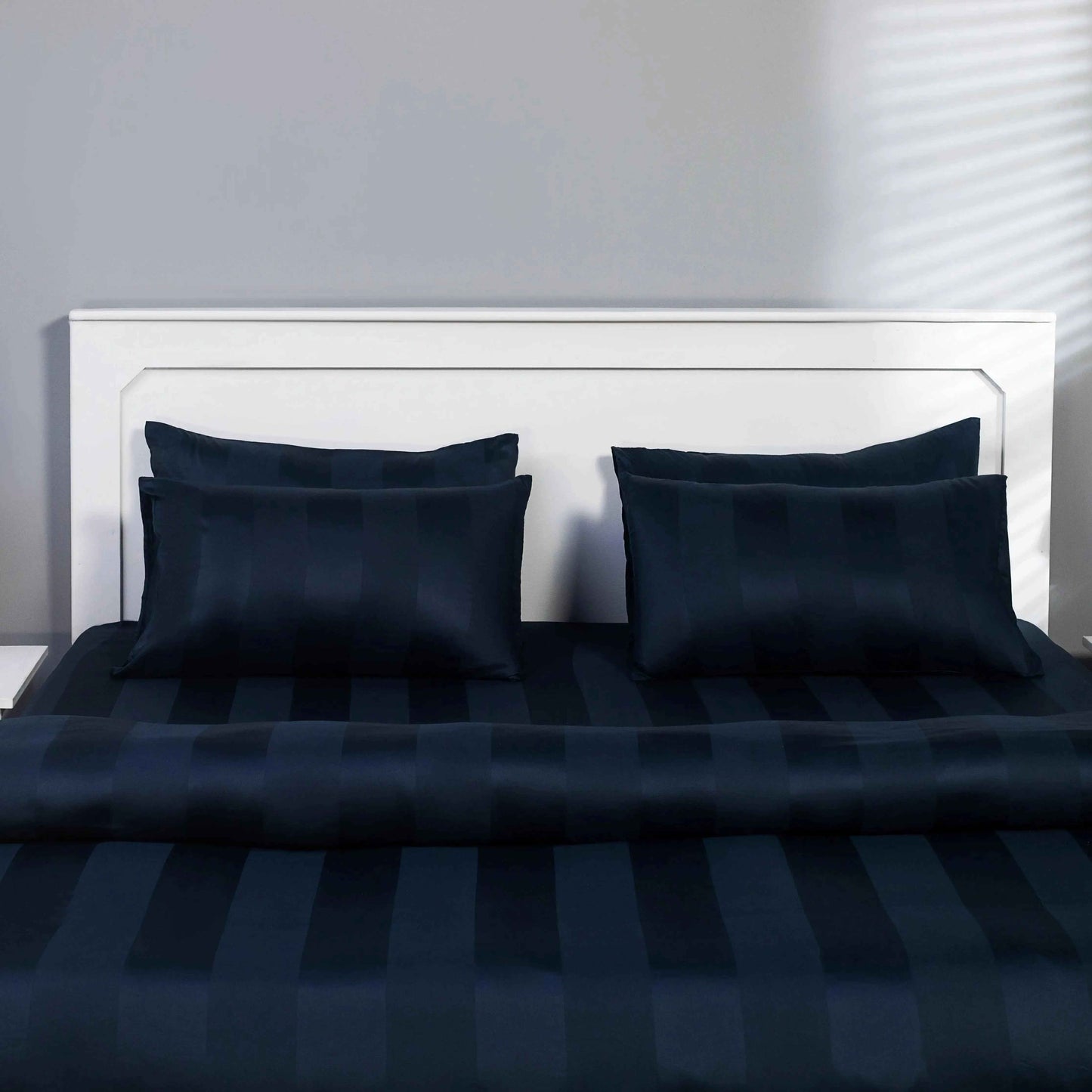 Quilt Cover Set (Classic Navy Blue)