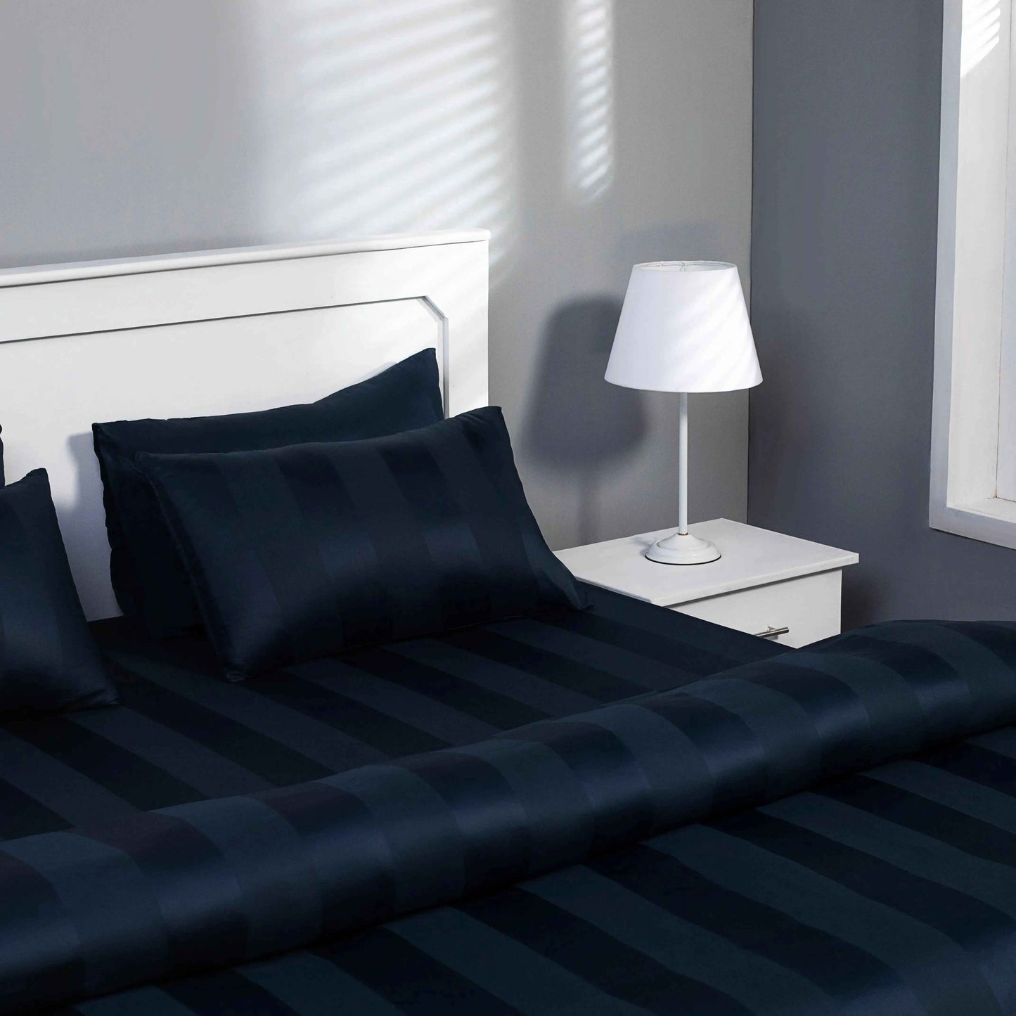 Quilt Cover Set (Classic Navy Blue)