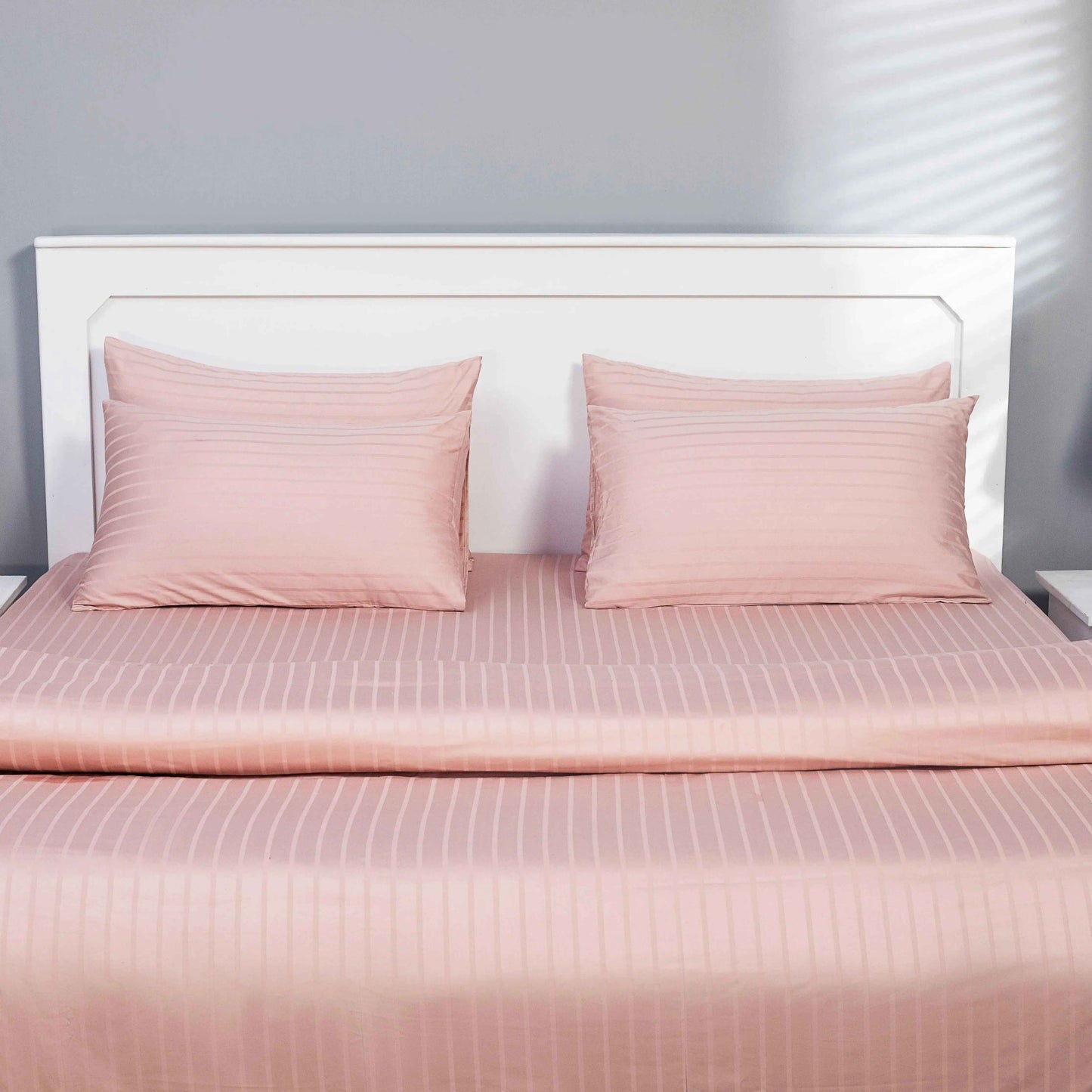 Quilt Cover Set (Pink Satin With Crisp Piping)