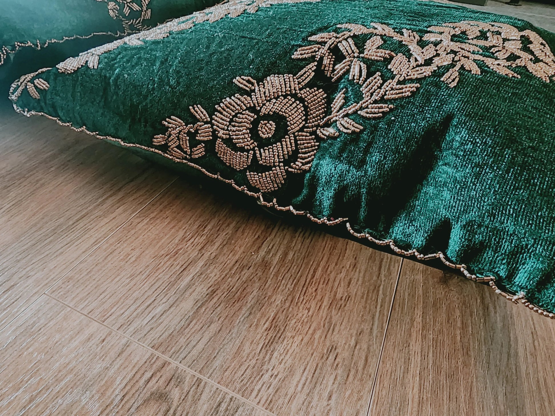 Handmade velvet Cushion Cover Emerald green (Diagonal Stripes) - Handmade Stories