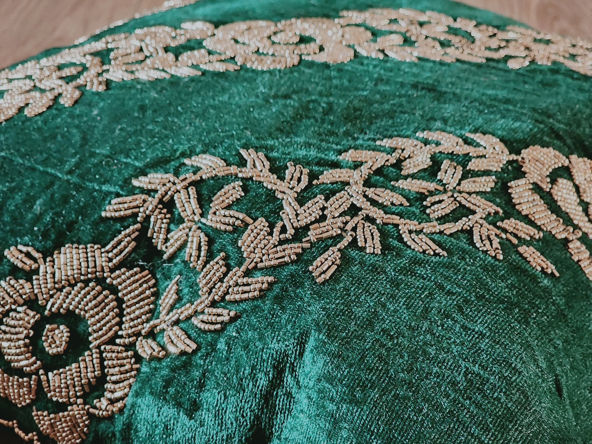 Handmade velvet Cushion Cover Emerald green (Diagonal Stripes) - Handmade Stories