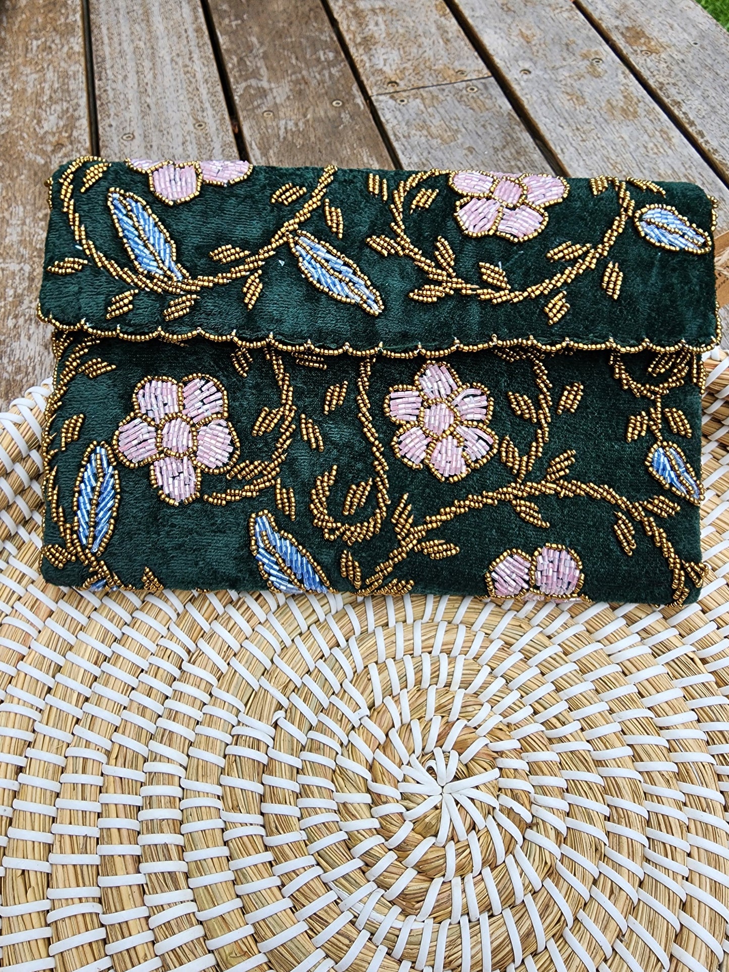 Modern Black and Gold Shoulder Bag - Handmade Stories