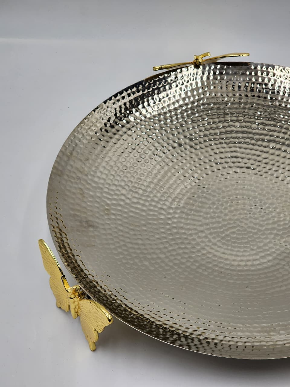 Large Hammered Mandi serving platter - Butterfly (Gold)