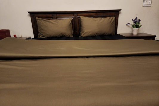 Fitted bedsheet with Quilt cover (Olive green)