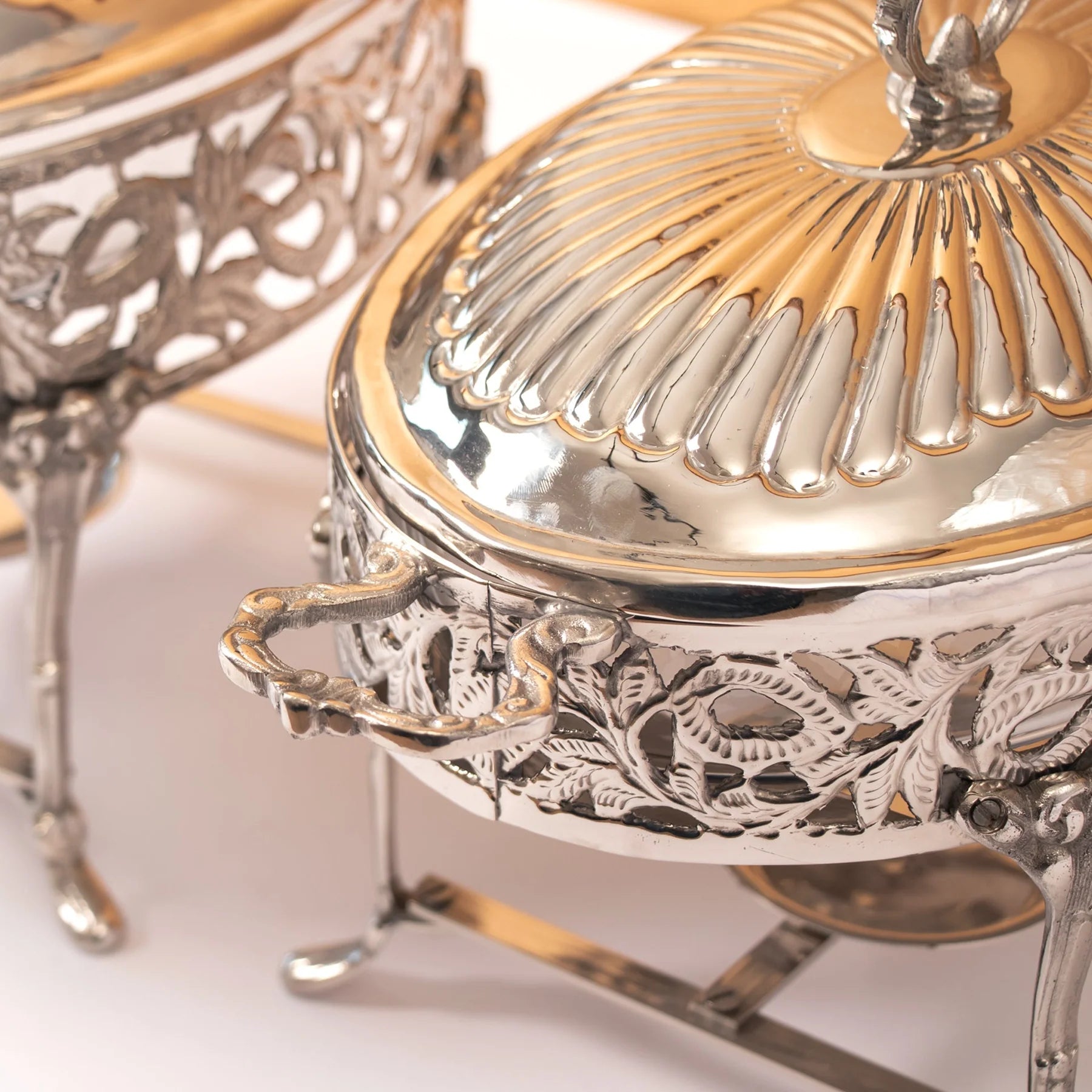 Oval Scalloped Chafing Dish (Small) - Handmade Stories