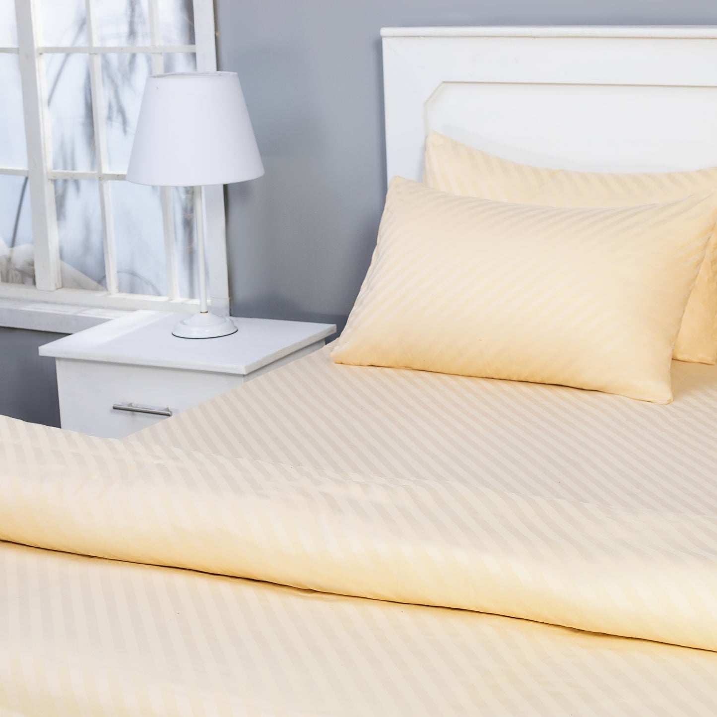Quilt Cover Set (Cream and Gold)