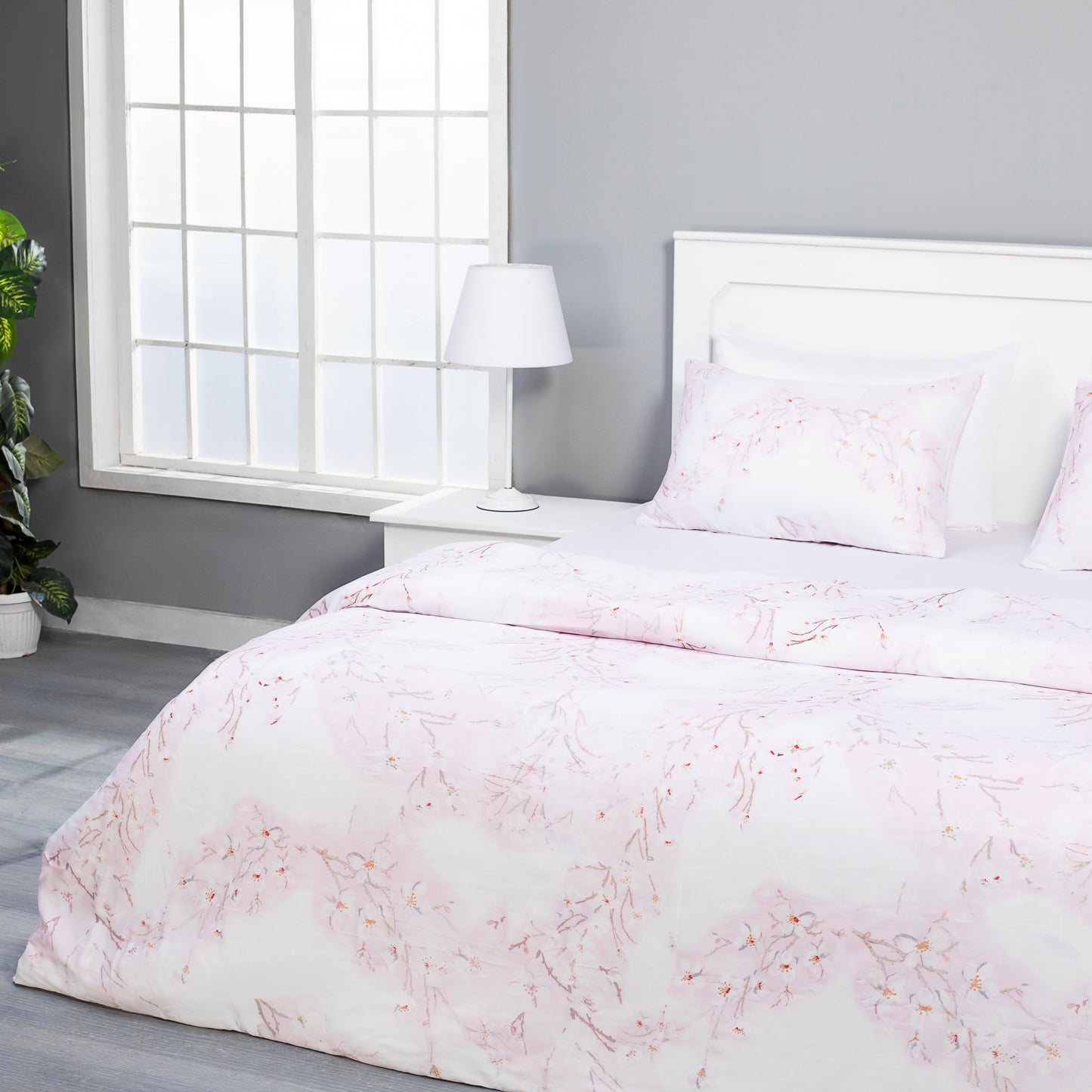 Soft Pink Leaf Print Duvet Cover