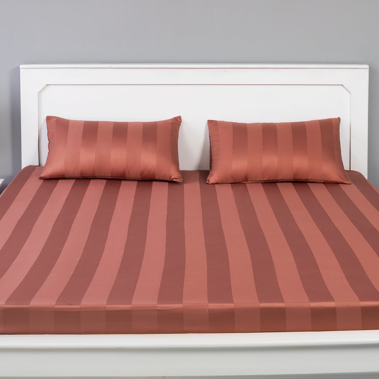 Pink Wide Stripe Bed Sheet Set