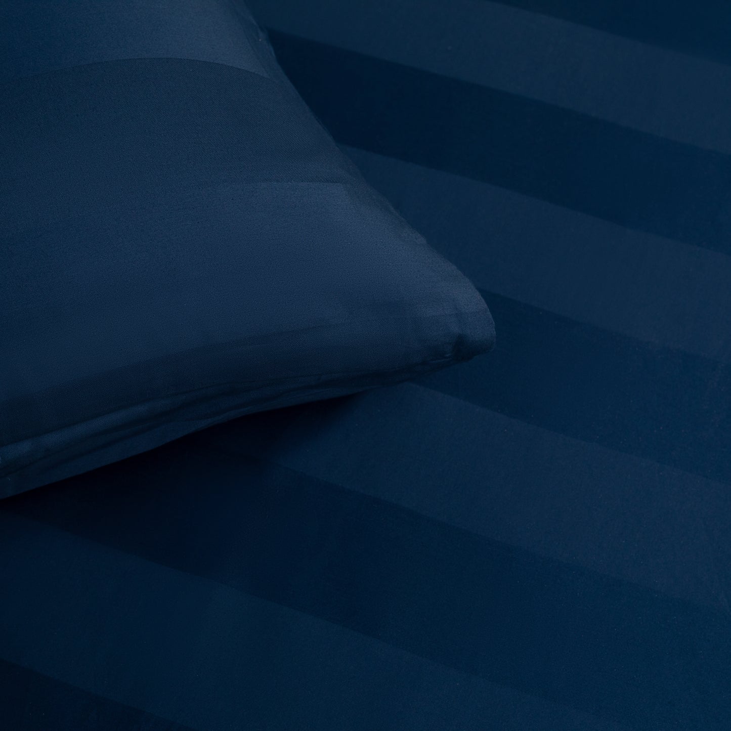 Navy Blue Cotton Sheet Set with 2 Pillowcases