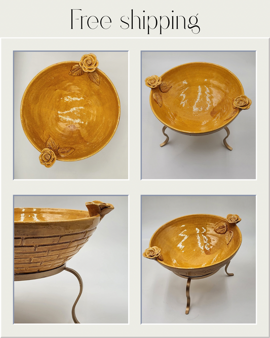 Ceramic serving platter with stand (Mustard)