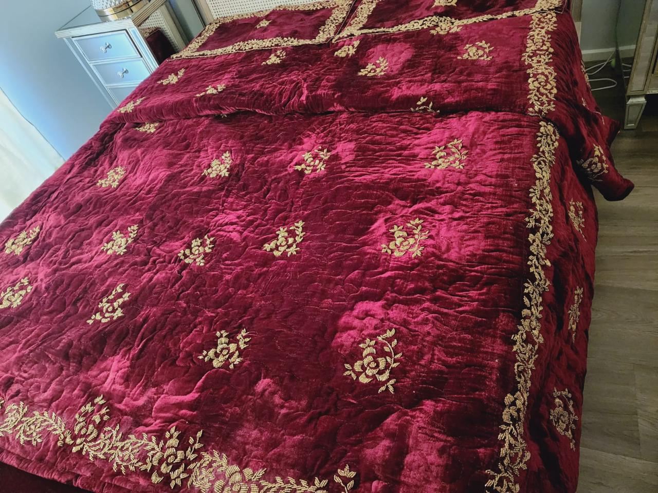 Maroon and Gold hamdmade beaded bedset (Design 2) - Handmade Stories