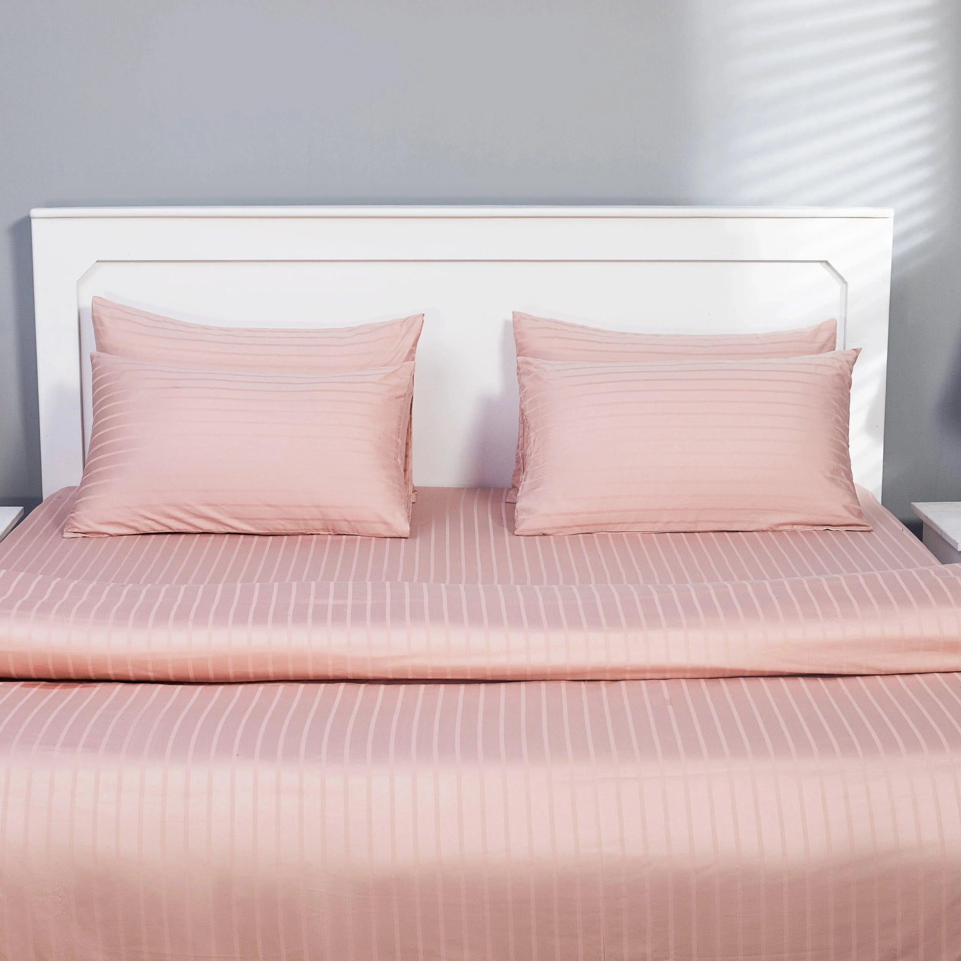 Quilt Cover Set (Pink Satin With Crisp Piping) - Handmade Stories