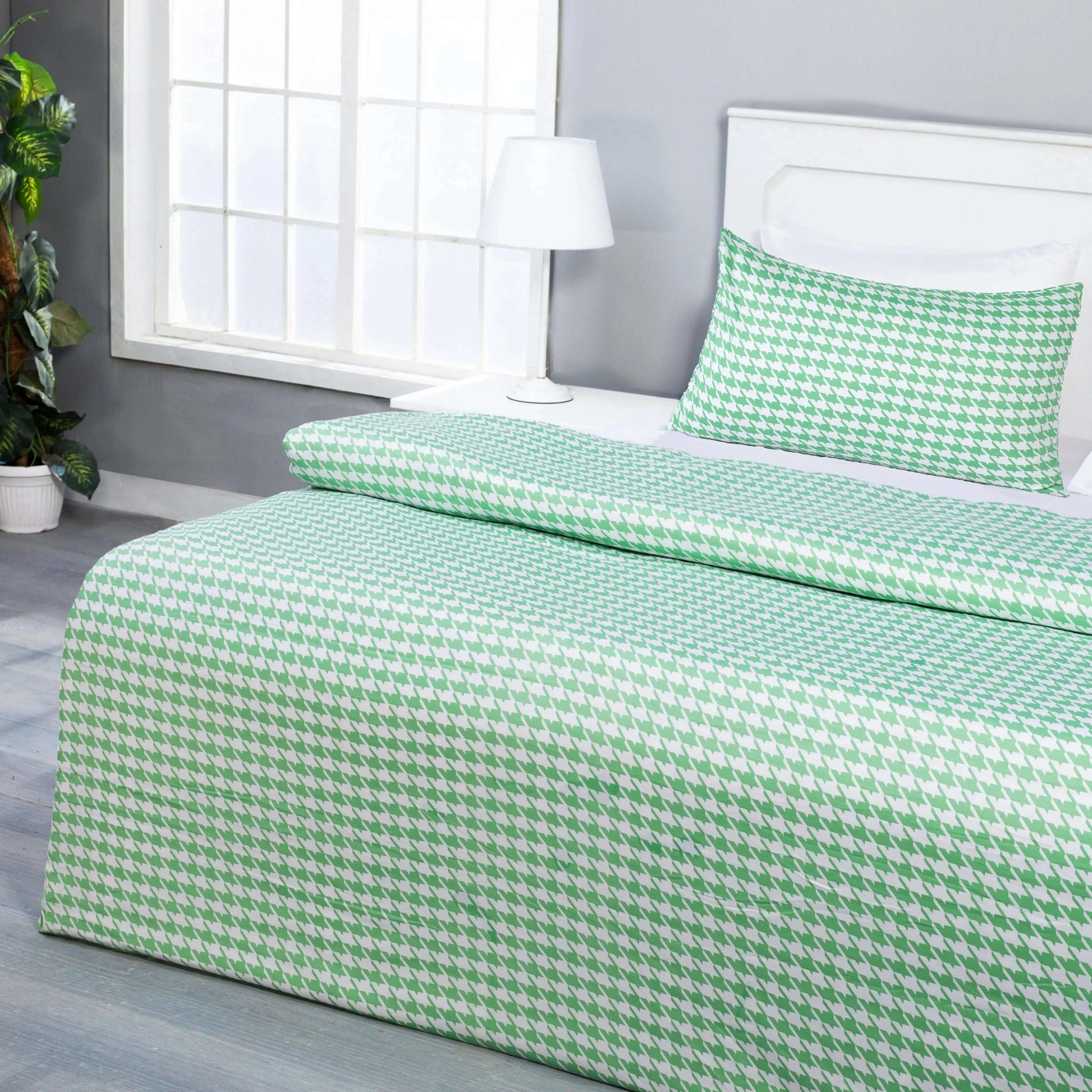 Quilt Cover (Modern Green Houndstooth Pattern) - Handmade Stories