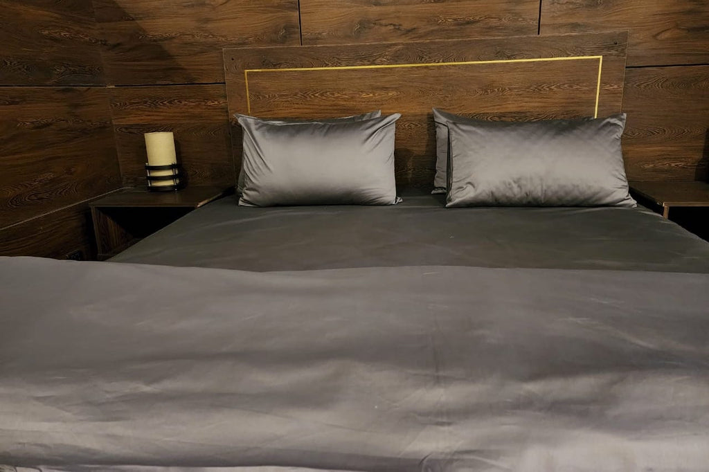 Metallic grey Duvet Cover Set