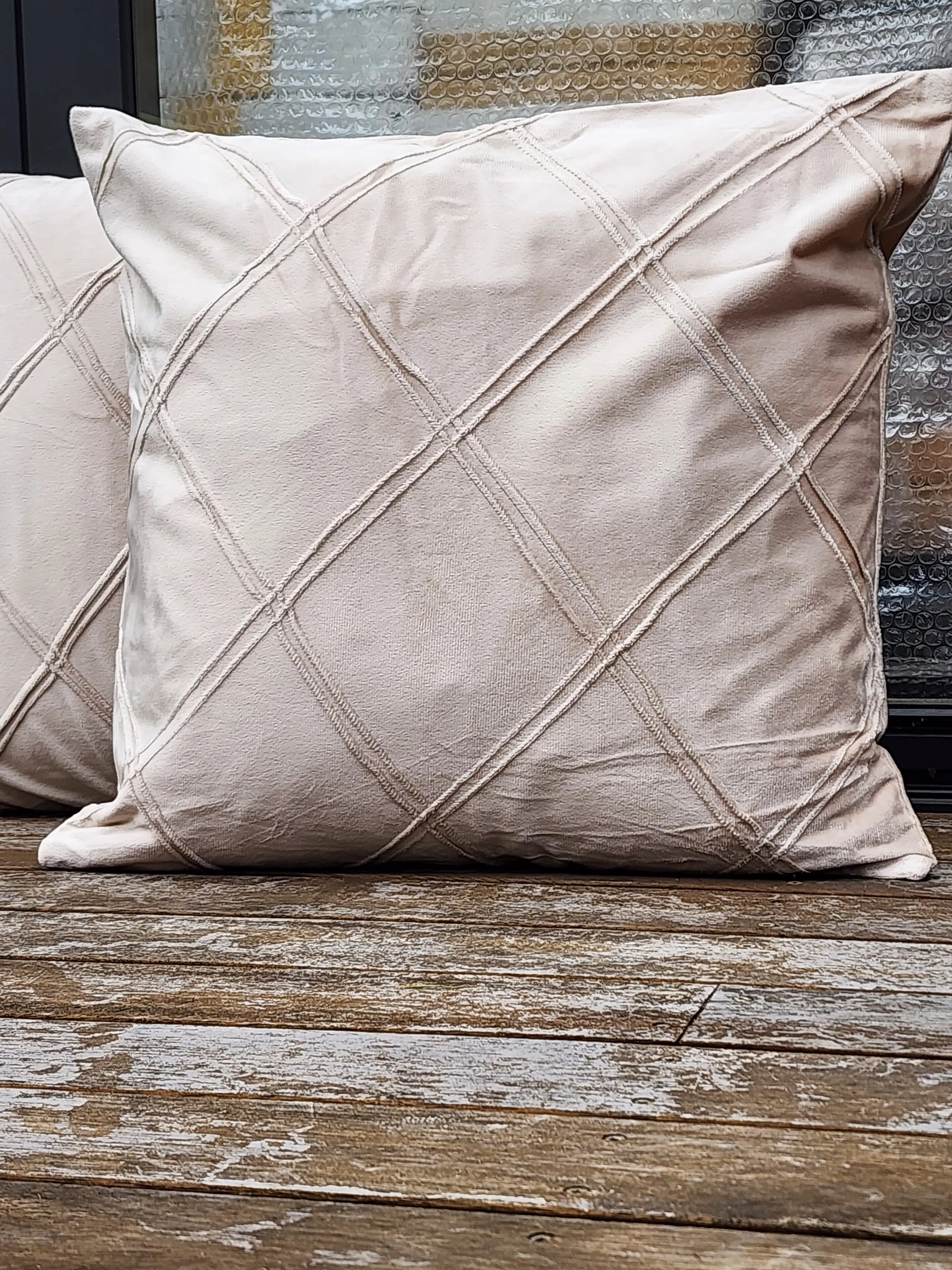 Soft velvet cushion cover - Beige