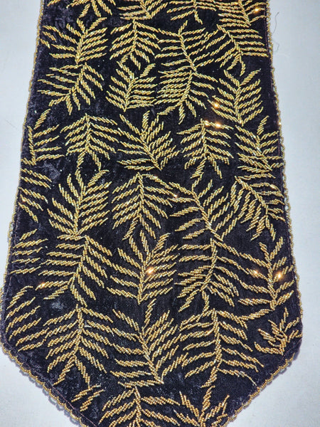 Black and Gold Handmade Beaded Runner (Leaf design)