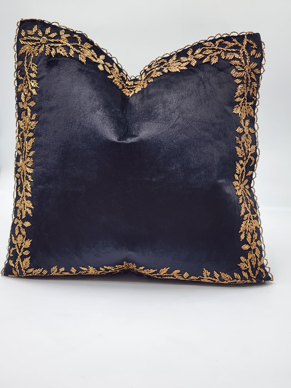 Handmade velvet Cushion Cover (Black and Gold - design 5)