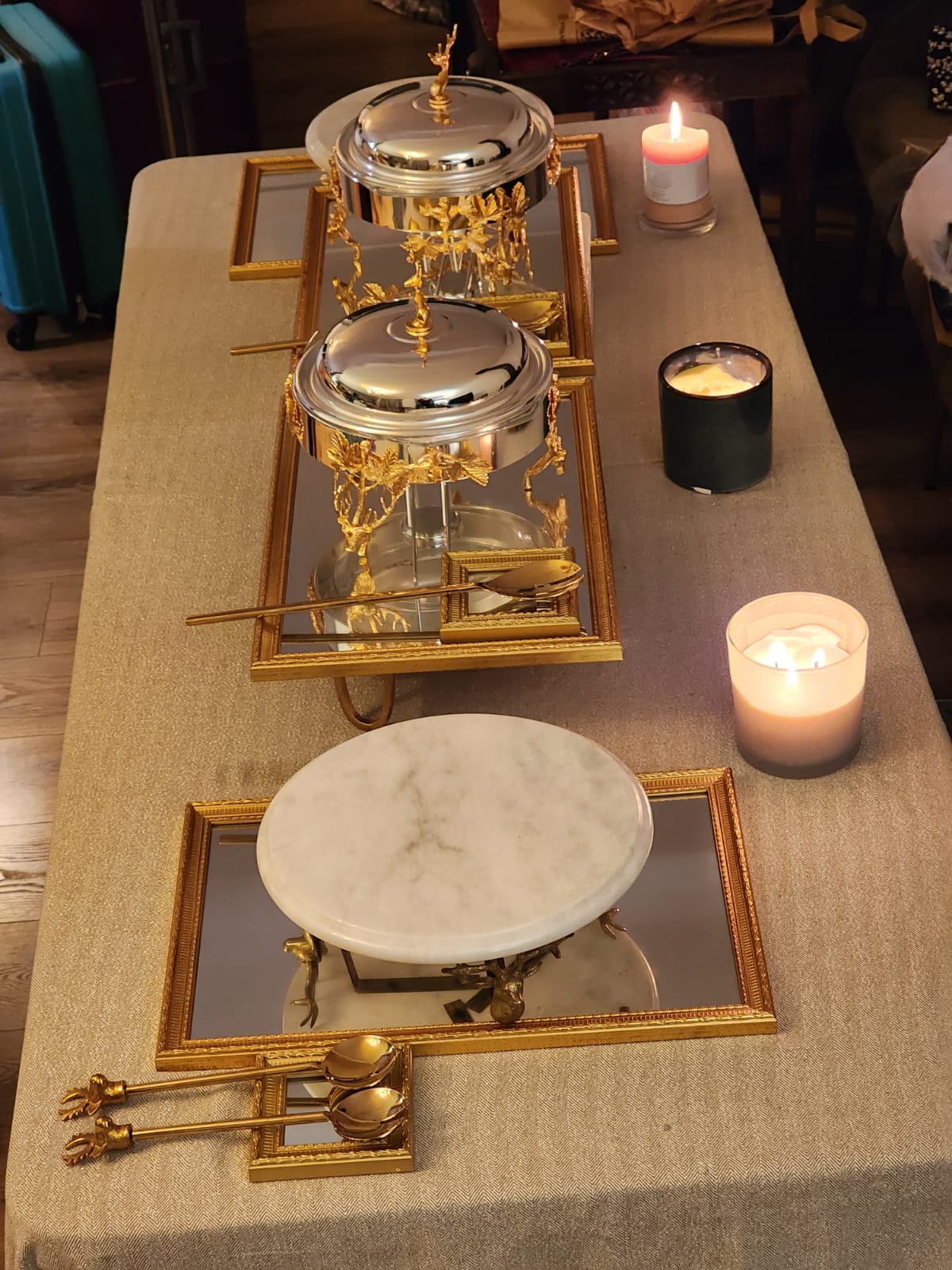 8-Piece Gold Mirror Serving Platter Set for Elegant Dining