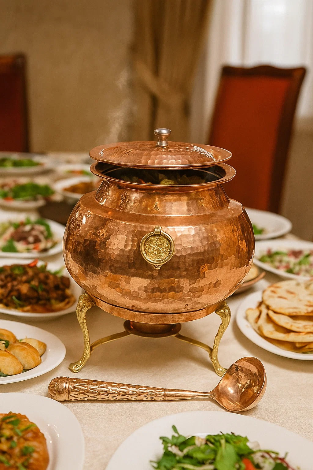 Copper Hammered Buffet Warmer (Daig) (serving 4-5 kg)