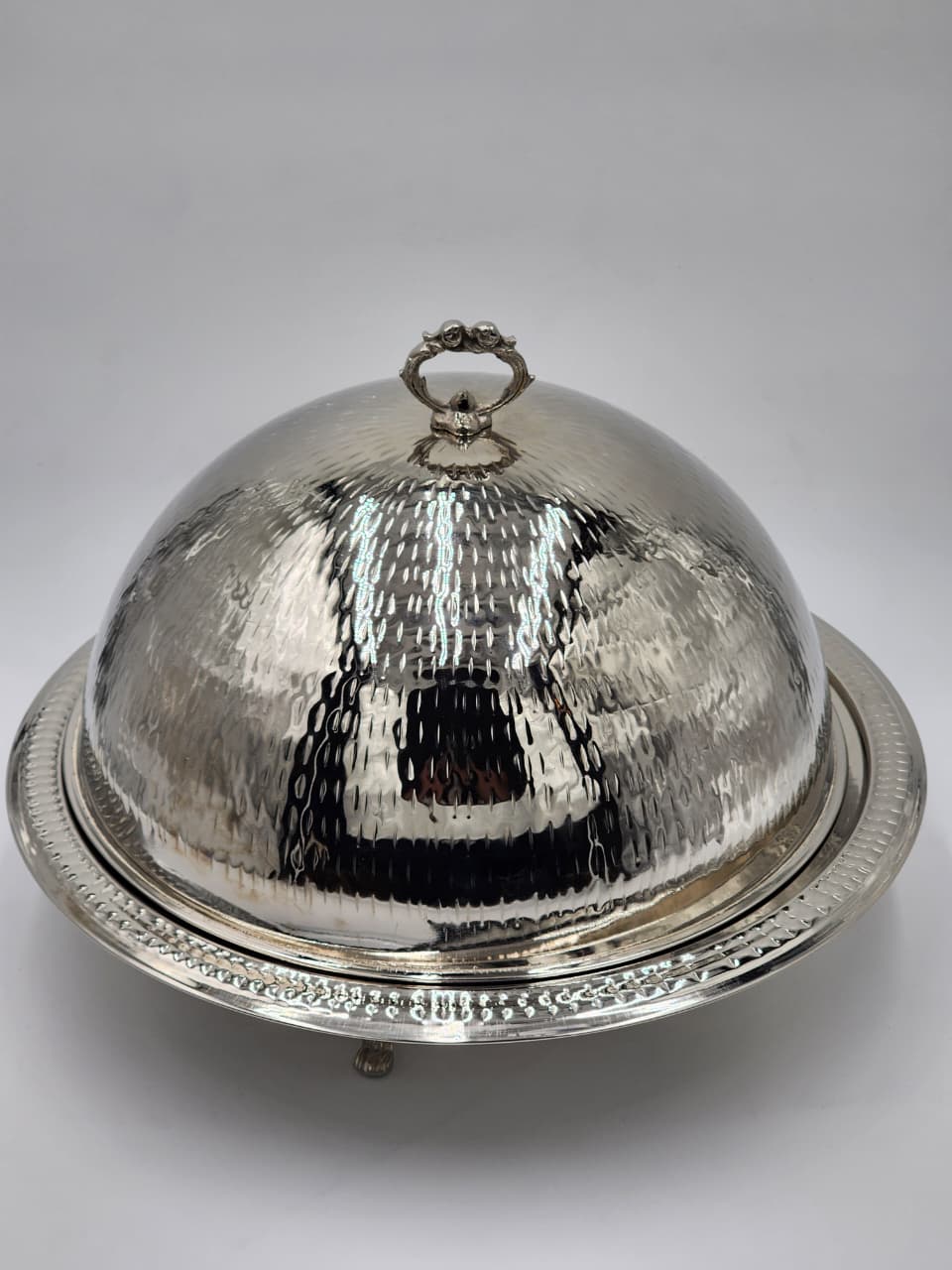 Brass Hammered Round Serving platter Dome