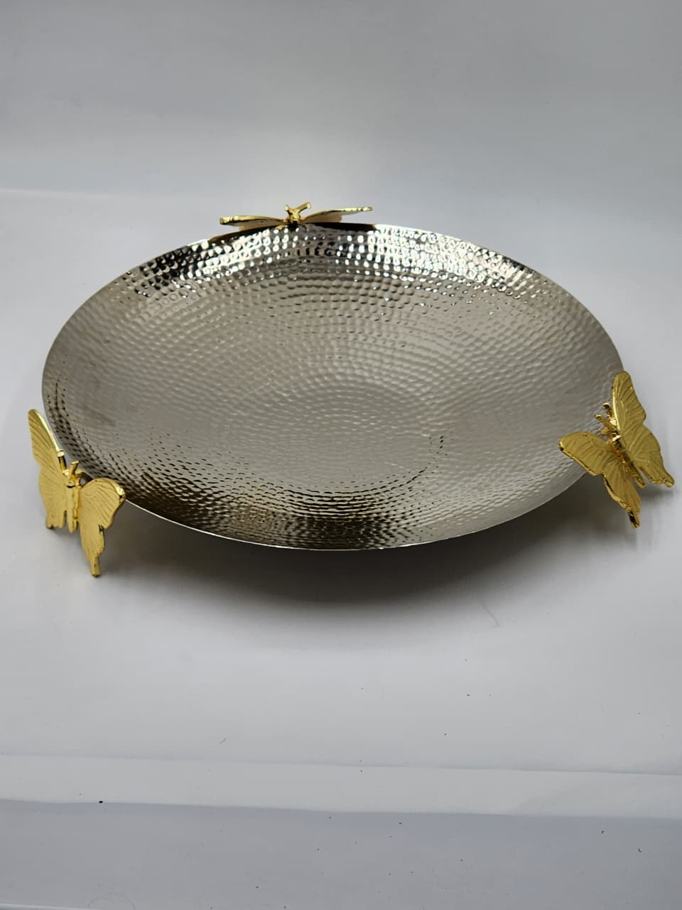 Large Hammered Mandi serving platter - Butterfly (Gold)