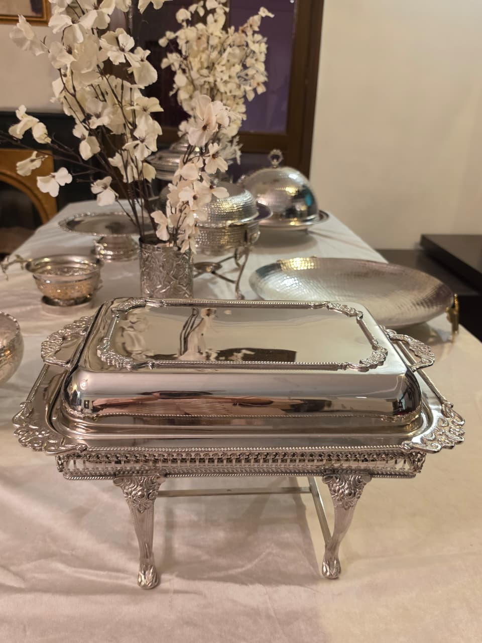 Hand crafted Brass Chafing Dish with cut work (Rectangular)