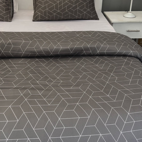 Gray Geometric Duvet Cover Set